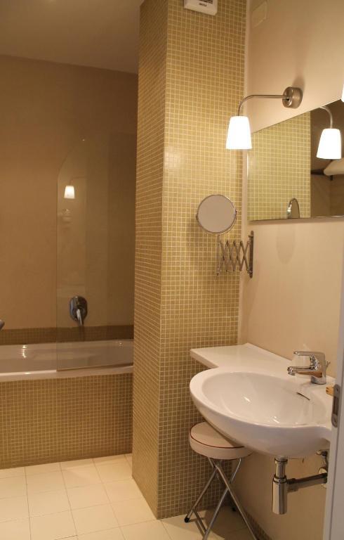 Touring Hotel