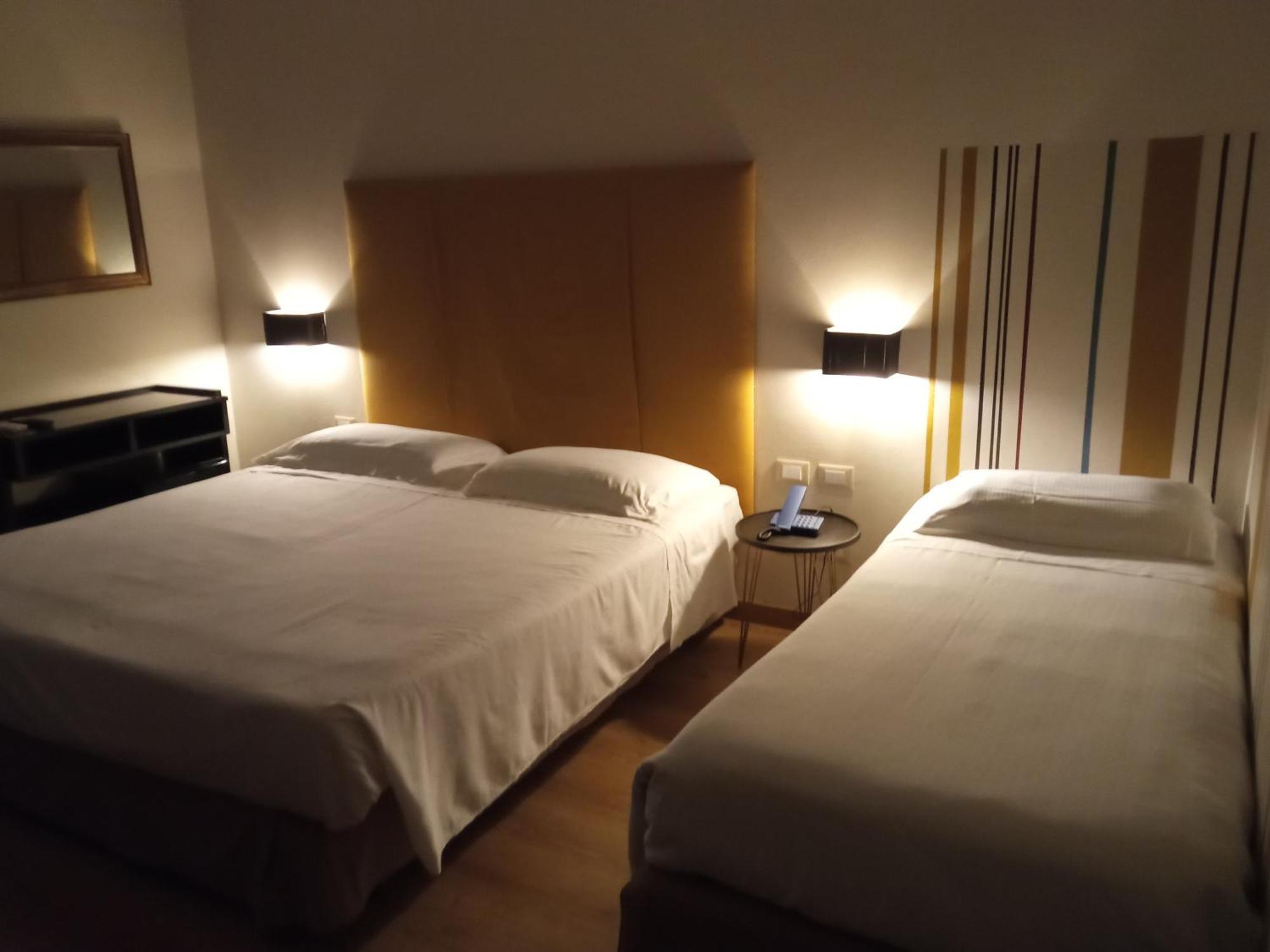 Touring Hotel