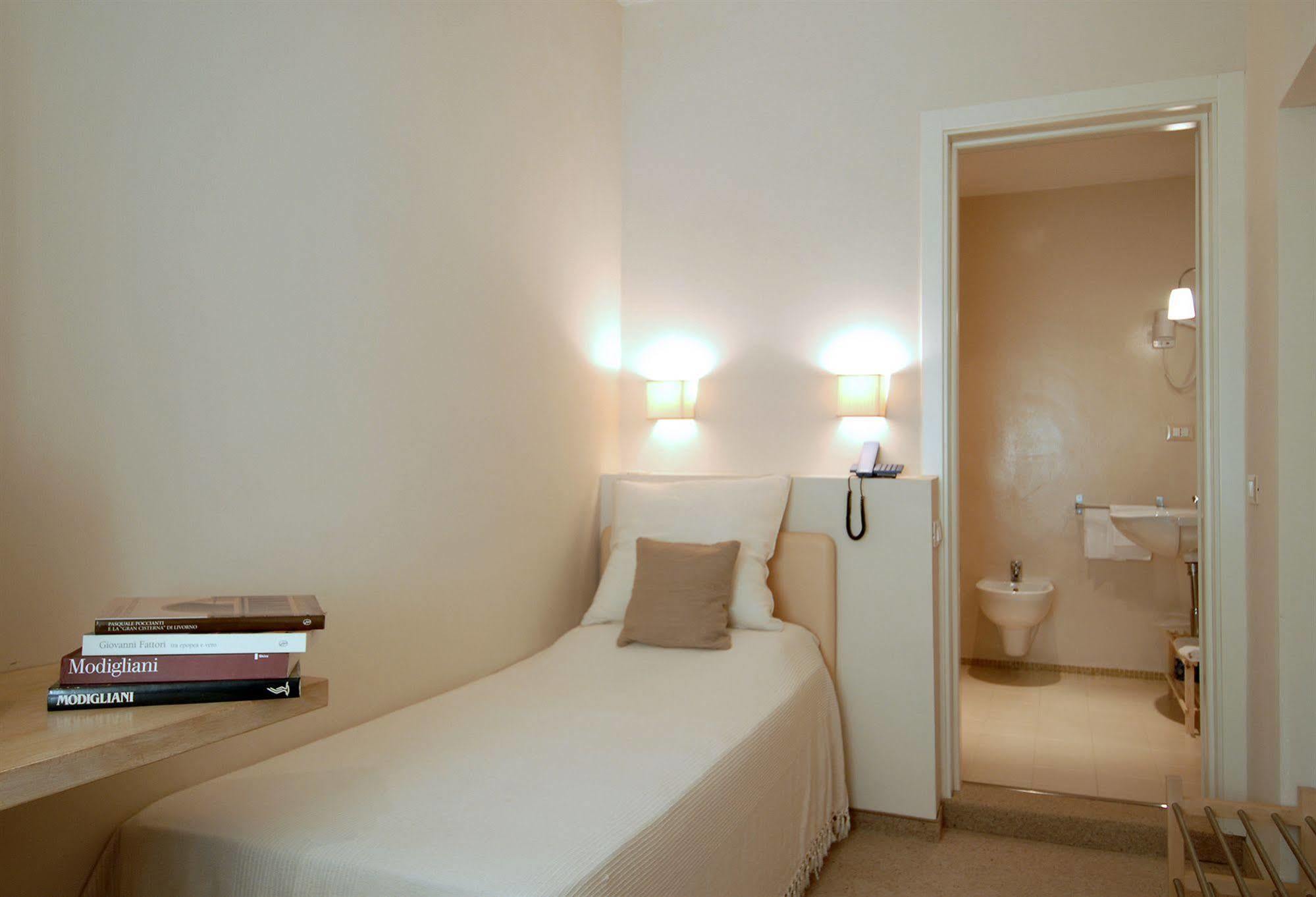 Touring Hotel