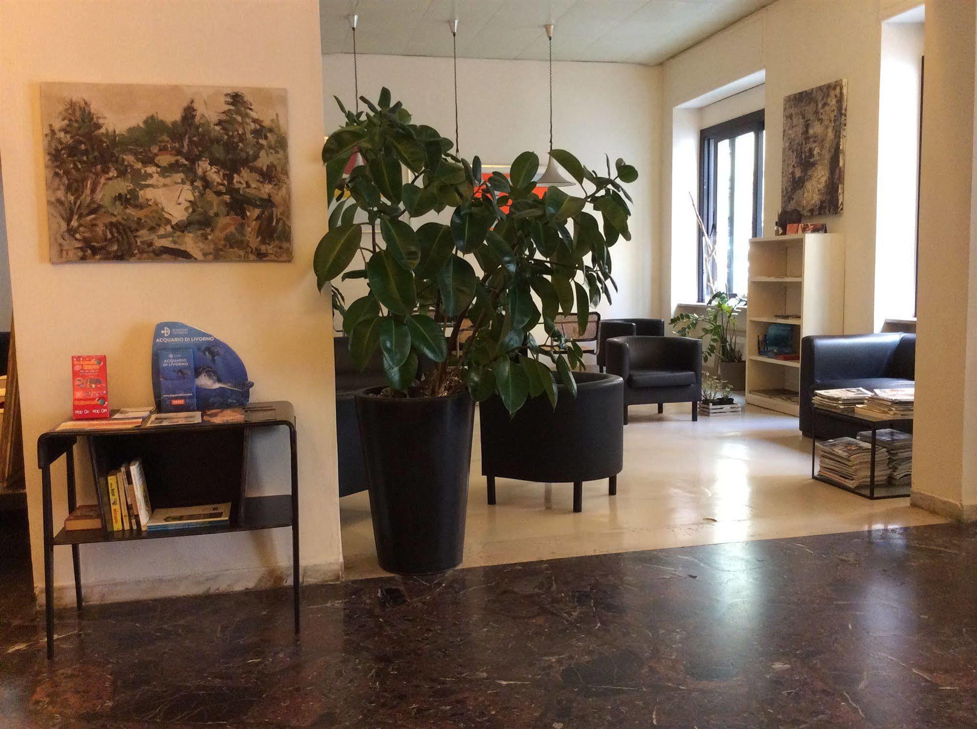 Touring 3* Livorno